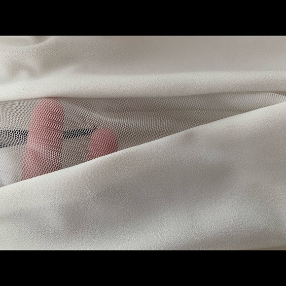 White LULU’S dress - Picture 4 of 4